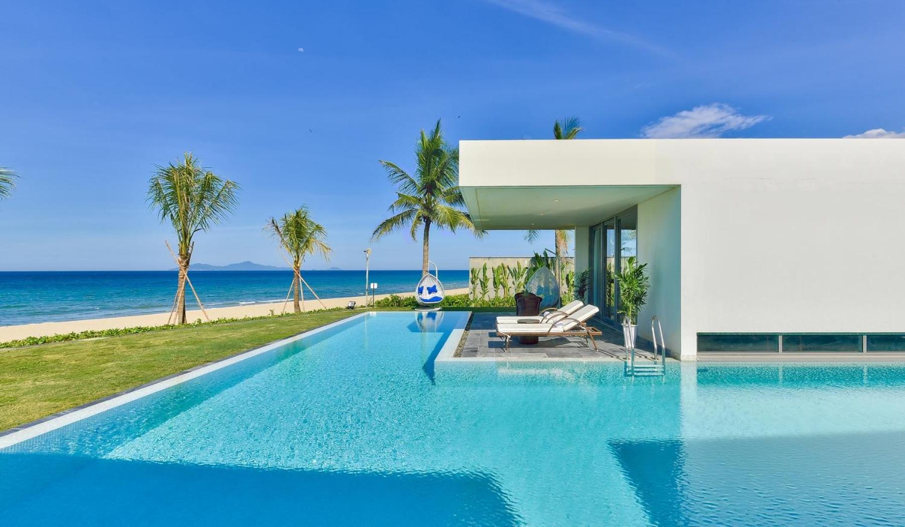 Memories Holiday Beach Villa Da Nang Buitenkant foto