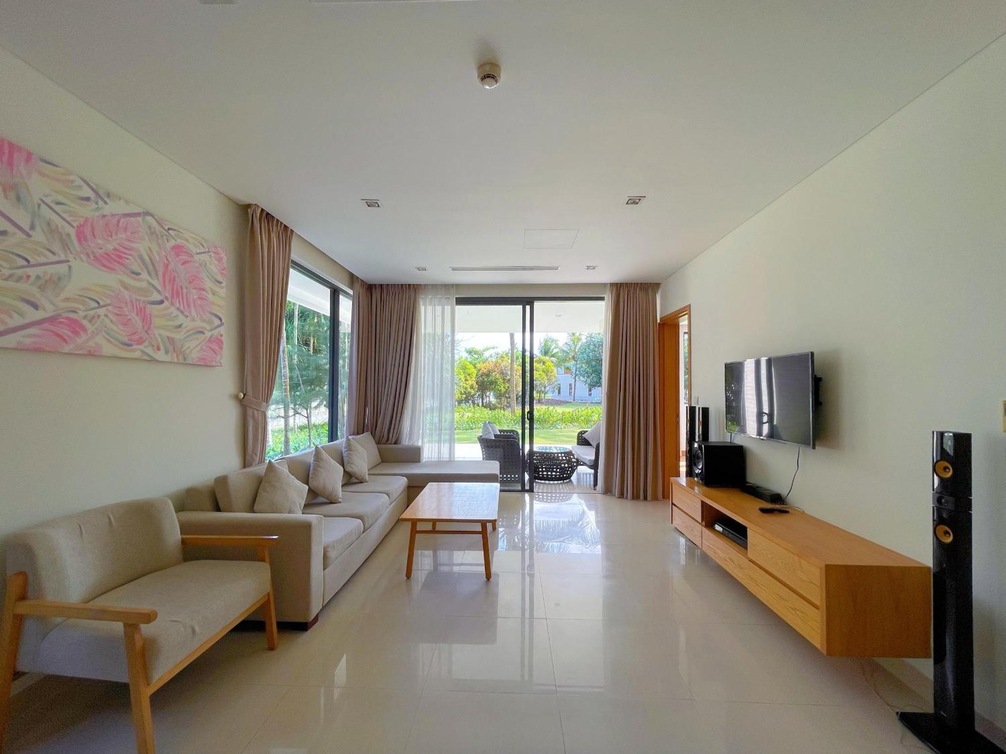Memories Holiday Beach Villa Da Nang Buitenkant foto