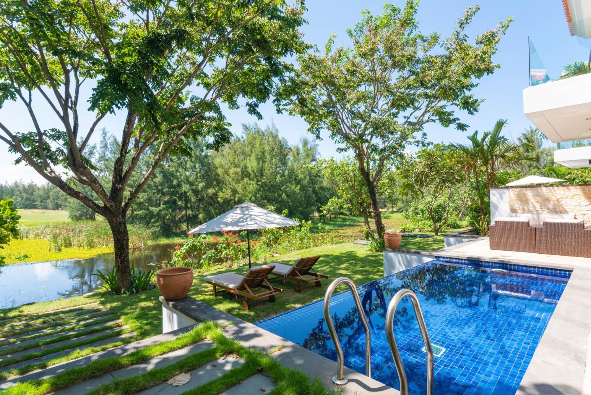 Memories Holiday Beach Villa Da Nang Buitenkant foto