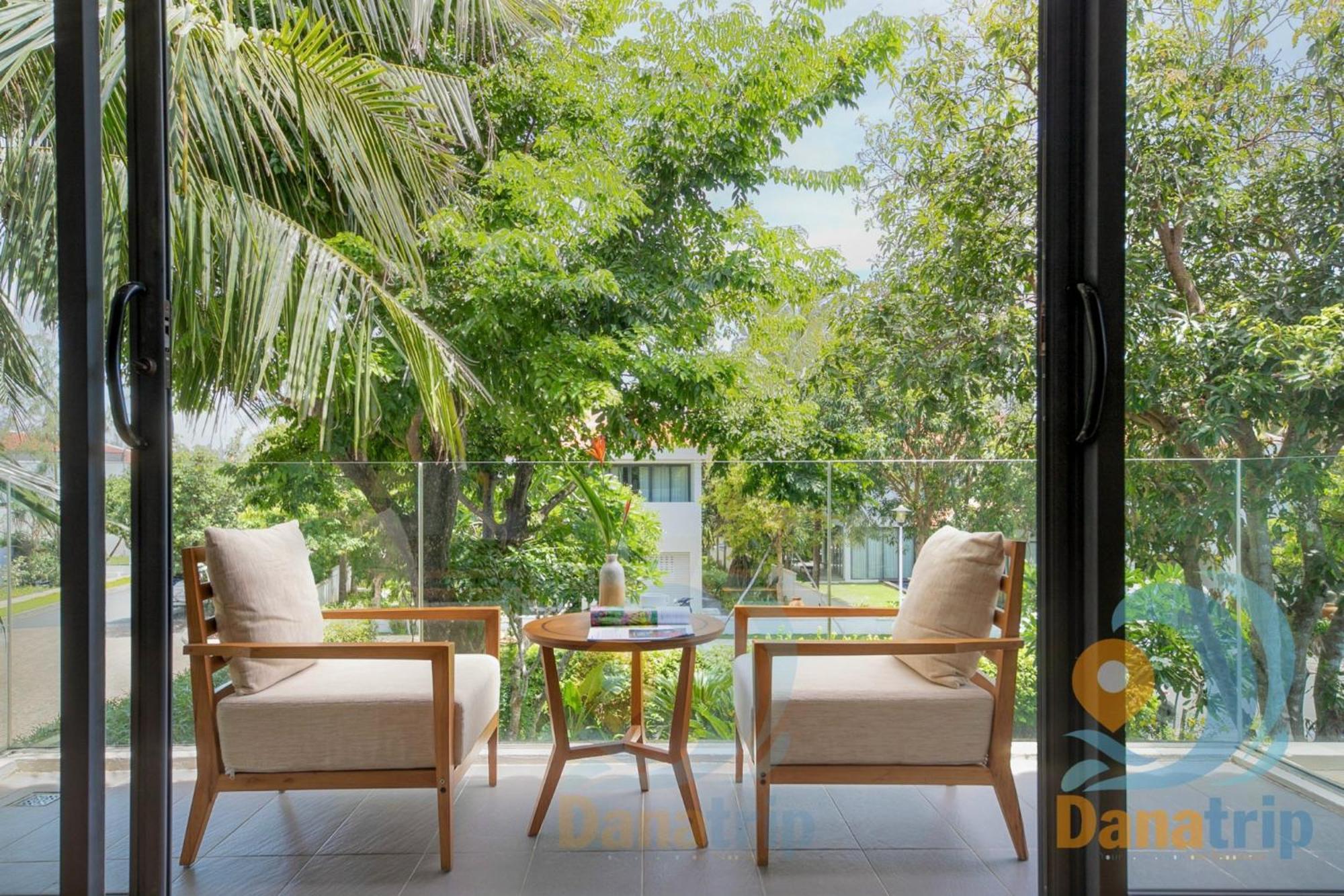 Memories Holiday Beach Villa Da Nang Buitenkant foto