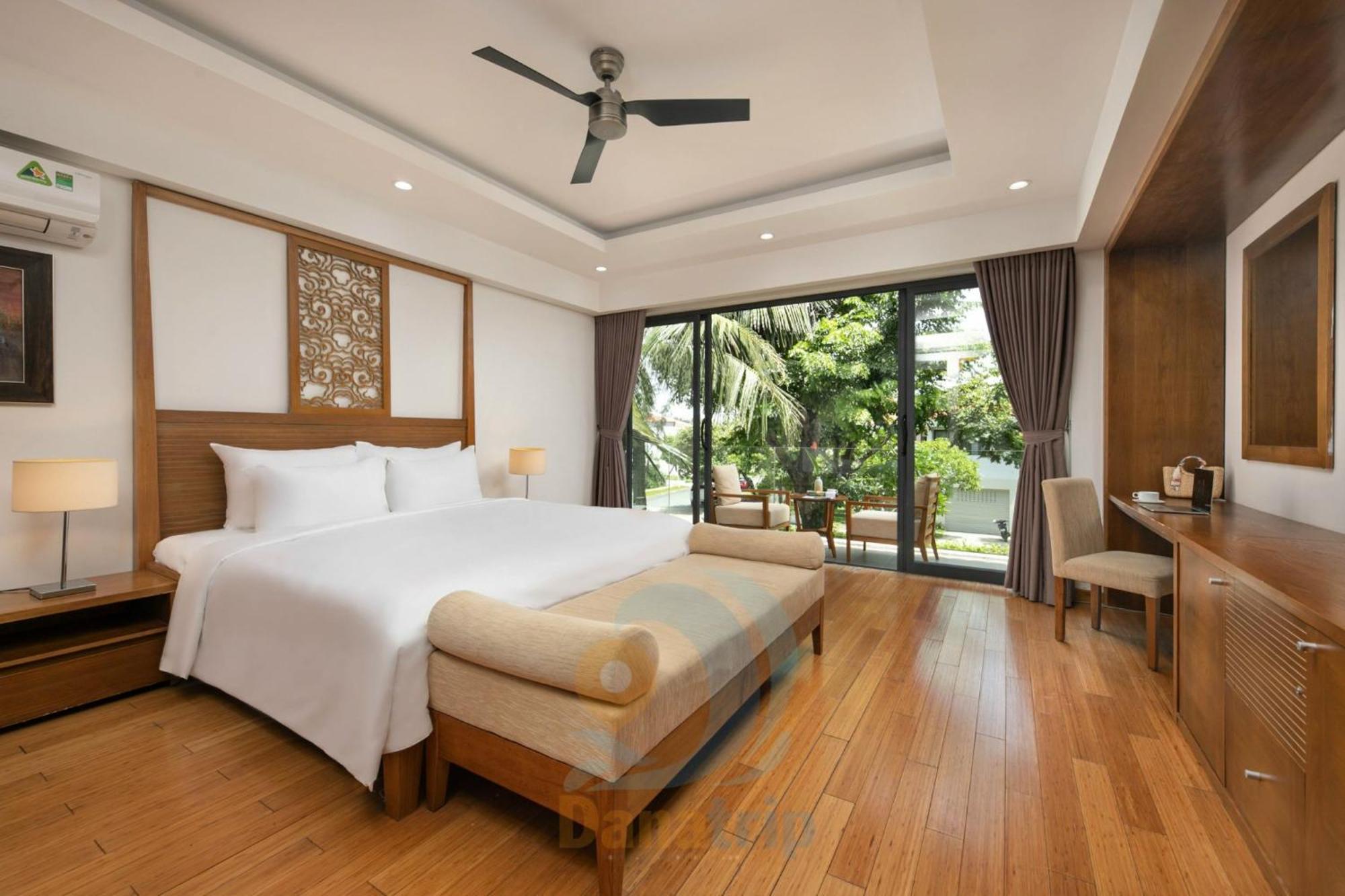 Memories Holiday Beach Villa Da Nang Buitenkant foto