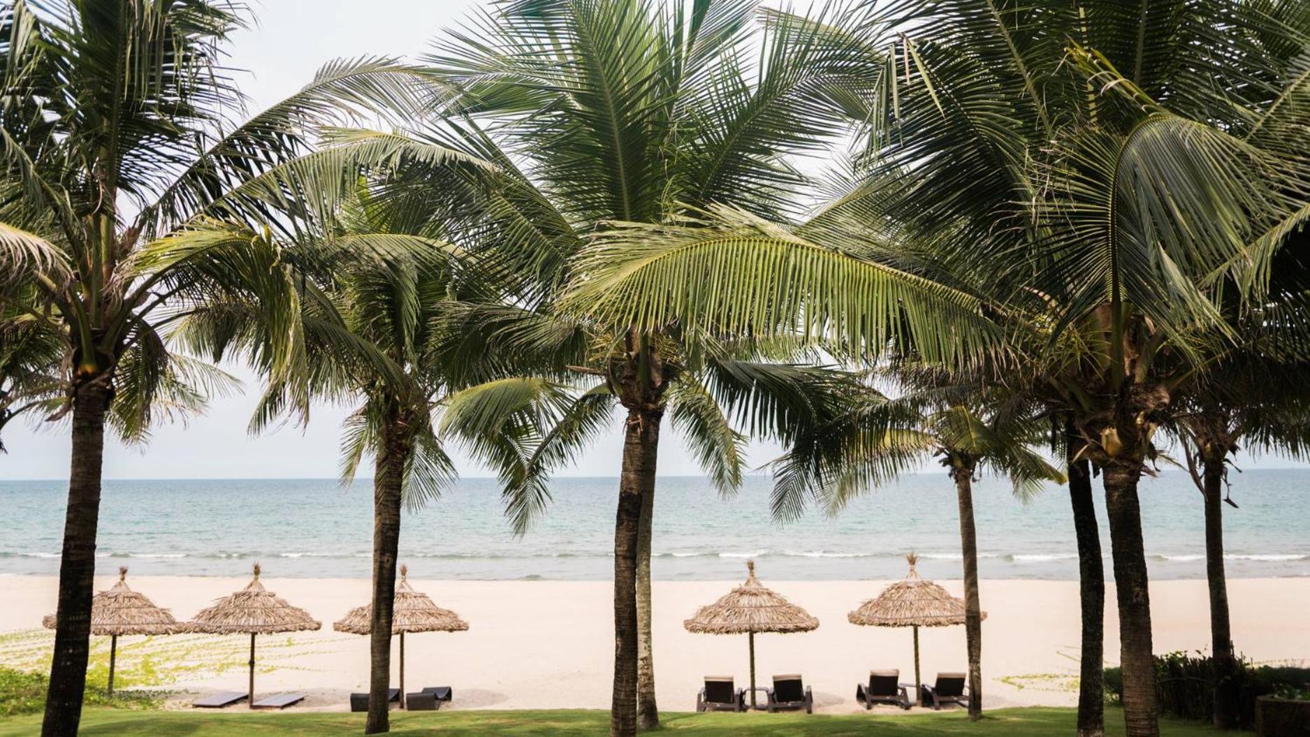 Memories Holiday Beach Villa Da Nang Buitenkant foto