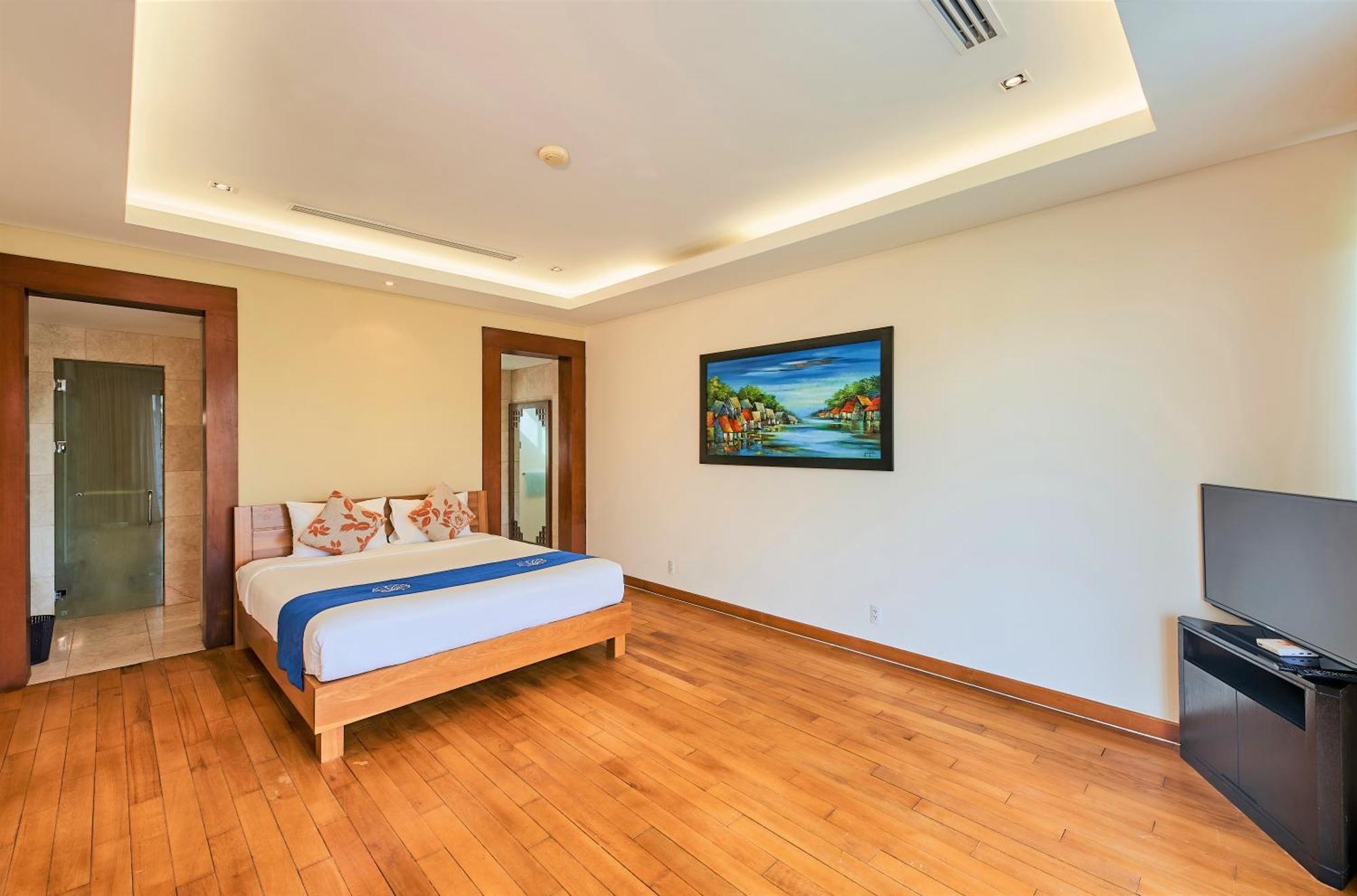 Memories Holiday Beach Villa Da Nang Buitenkant foto