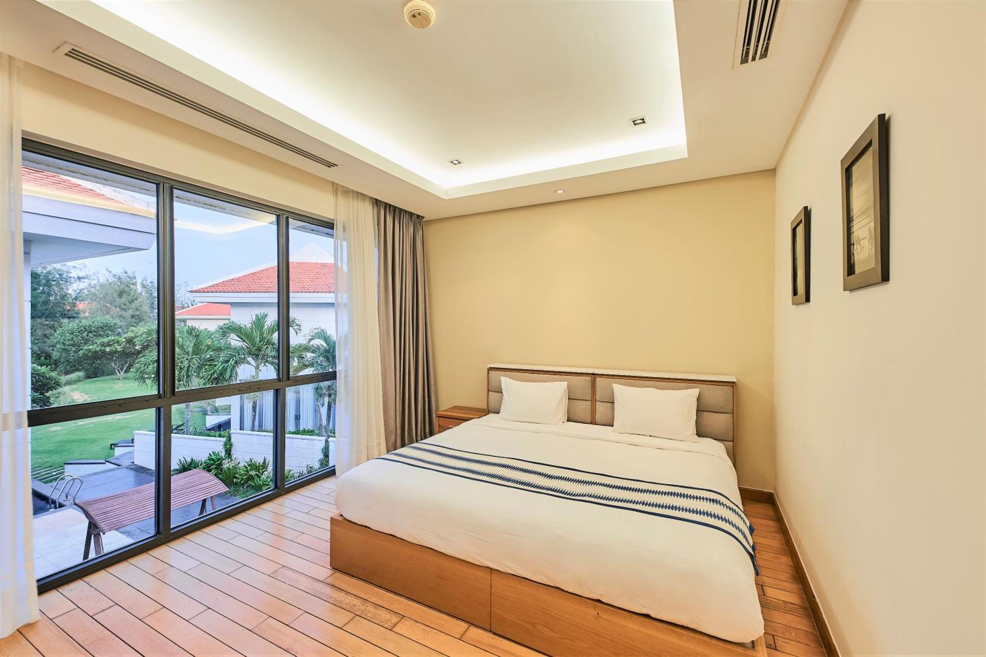 Memories Holiday Beach Villa Da Nang Buitenkant foto